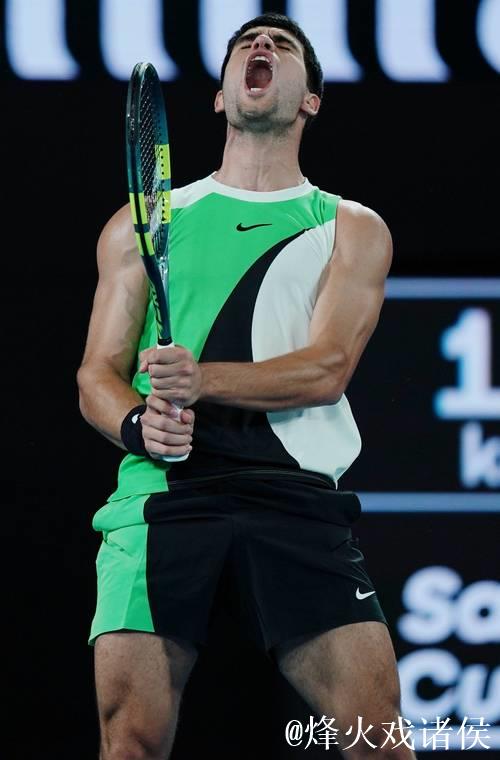 阿尔卡拉斯澳网首战告捷 战胜沃尔顿晋级男单次轮